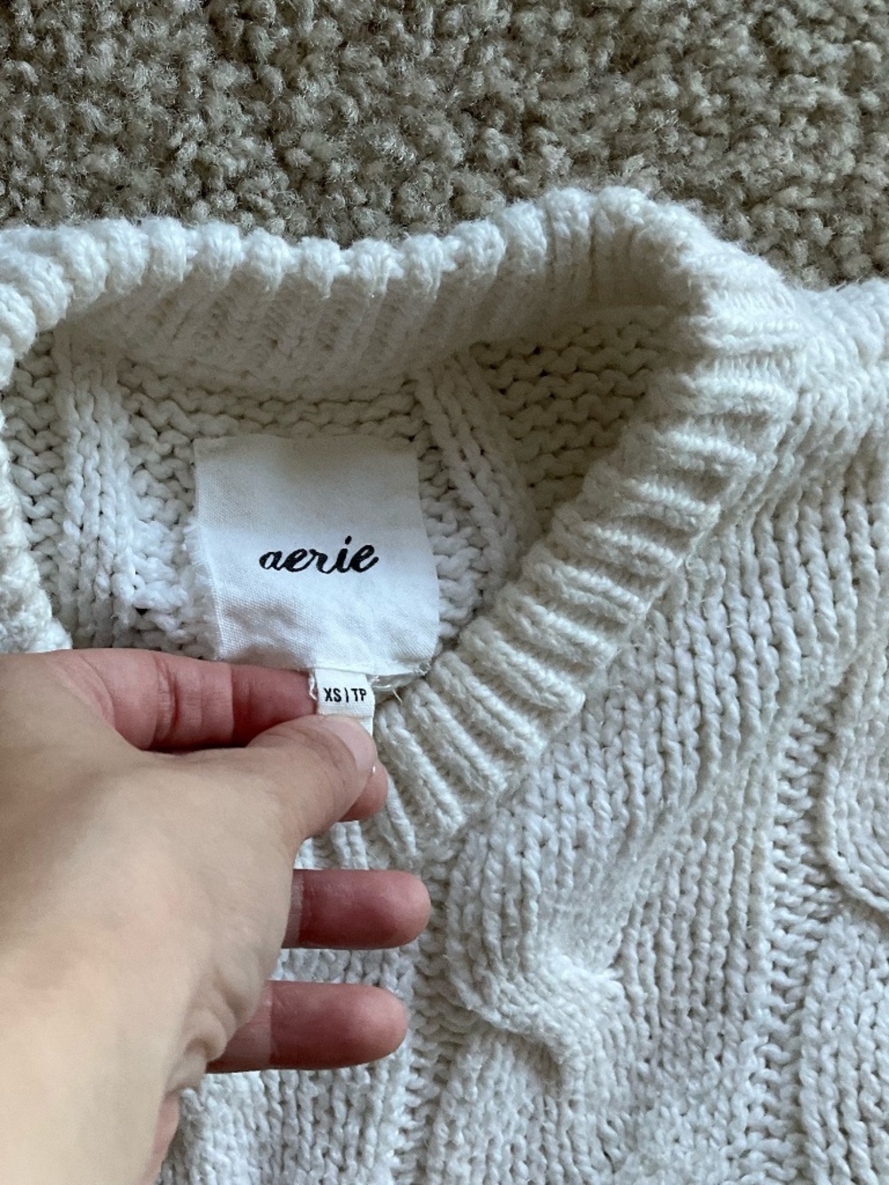 Cotton Aerie Chunky Cable Knit Sweater (XS)